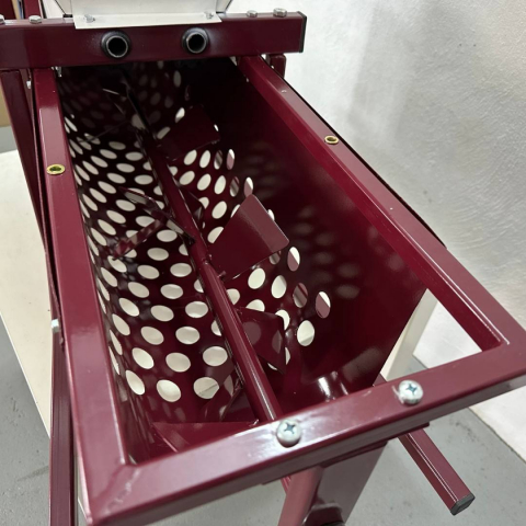Zdrobitor-desciorchinator manual VivaTechnix VMD-33A, 500 kg/h [3]