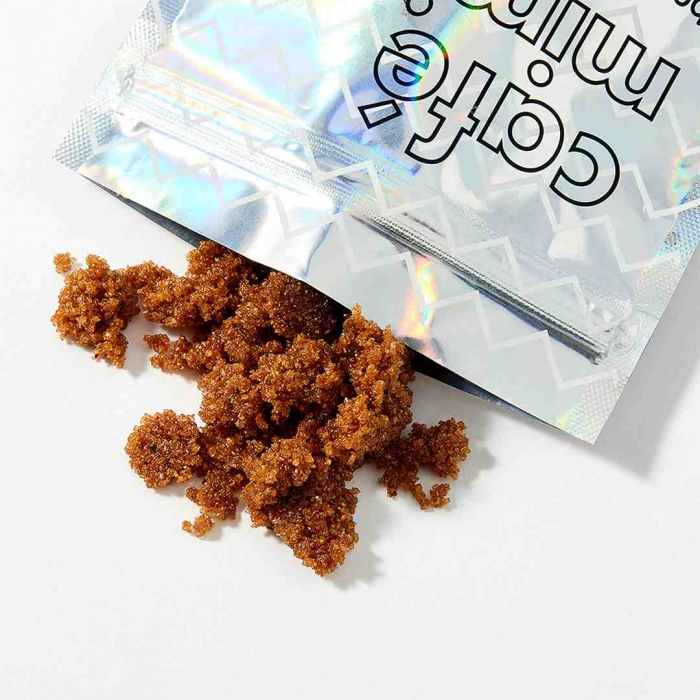 Scrub de corp exfoliant Cafe Mimi Dry Body Scrub Shimmer Papaya & Babassu cu extracte naturale si sclipici fin 150gr [2]