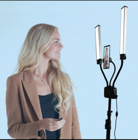 Lampi cosmetice - Lampa Cosmetica LED - 2 Brate Cu Trepied