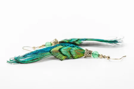 Categorie de bijuterie - Cercei handmade tip pană de păun – ediție limitată