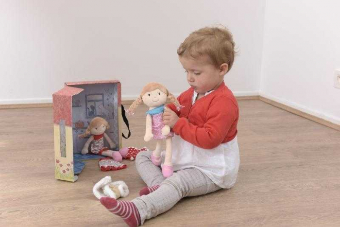 Papusa Olivia cu accesorii, Egmont [2]