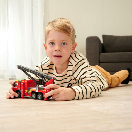 Masina de pompieri Majorette Volvo Fire Engine [4]