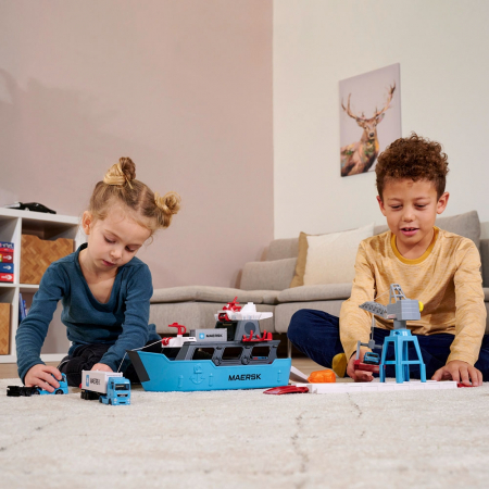 Set Majorette Creatix Logistic Freight Ship cu nava, camion si macara [4]