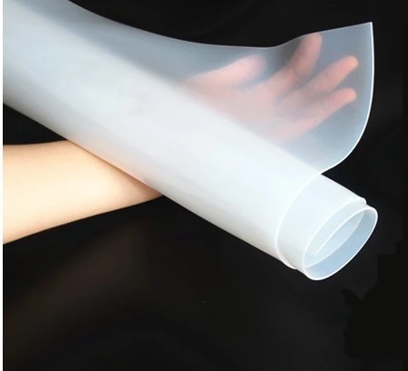 Placa din cauciuc siliconic MVQ60/FDA translucent alimentar - 2mm grosime, 1200mm latime [3]