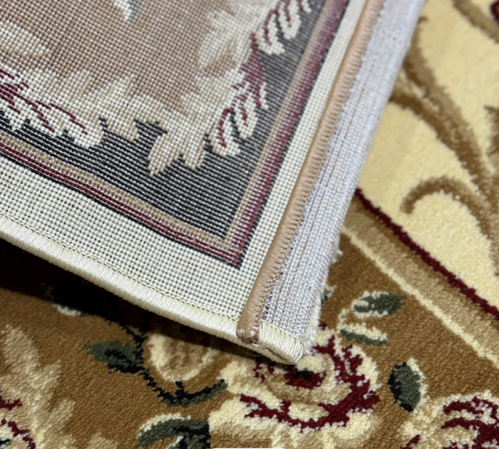 Covor crem clasic floral cu medalion [4]