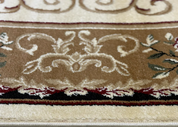 Covor crem clasic floral cu medalion [3]