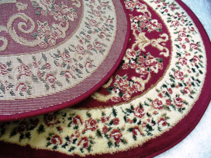 Covoral floral visiniu medalion [2]
