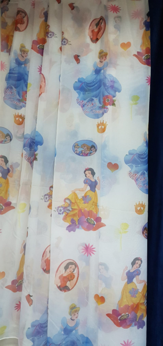 PERDEA pentru fetite cu printese, VOAL 280 CM LATIME [2]
