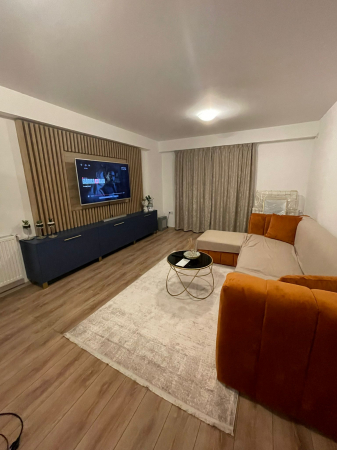 Covoare 100/200 - Covor exclusivist alb bej, cu franjuri delicati