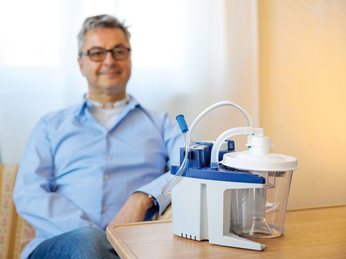 Aspirator Secretii VacuAide 7325, 50-550 mmHg, 27 LPM, cu baterie [6]