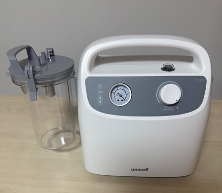 Aspirator Secreții Yuwell 7E-G1, 27 L/min, 85 kPa, cu Baterie | CPAP24.RO [5]