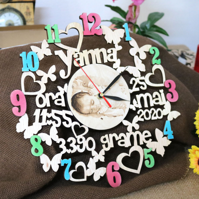 Ceas de perete Personalizat Bebelusi, din lemn, cu poza gravata [3]