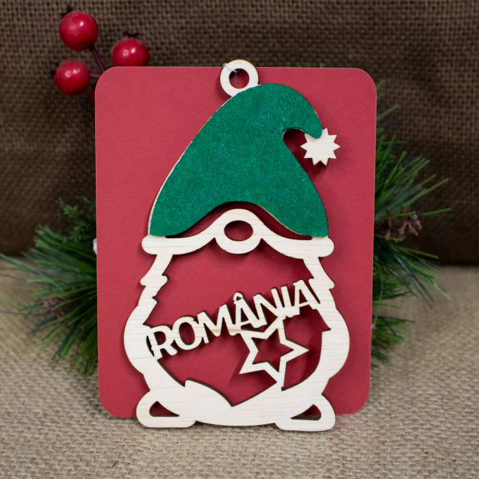 Glob de Craciun suvenir, din lemn personalizat, Pitic, Romania [2]