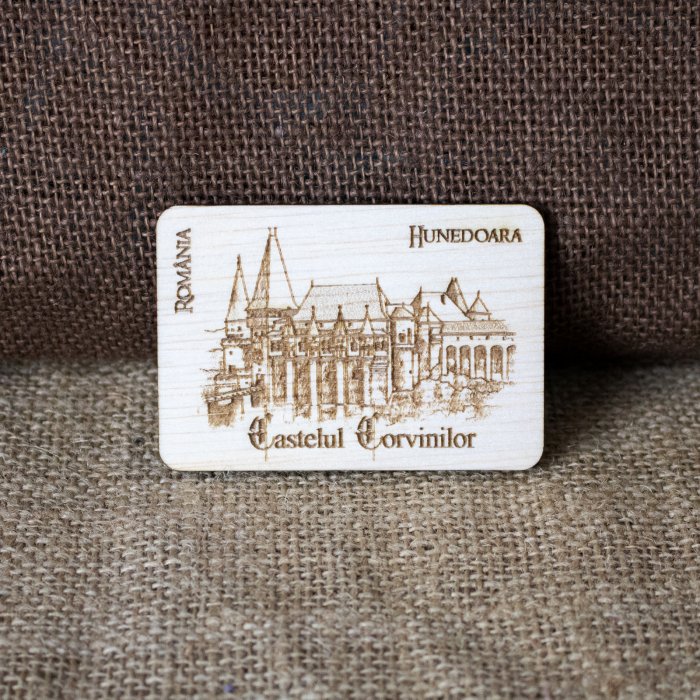 Magnet de frigider din lemn, gravat Castelul Corvinilor Hunedoara [2]
