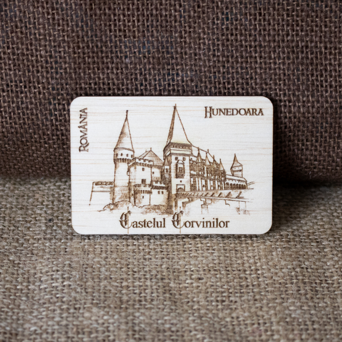 Magnet de frigider din lemn, gravat Castelul Corvinilor Hunedoara [2]