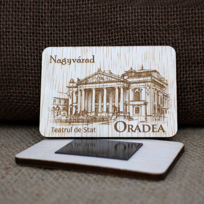 Magnet de frigider din lemn, gravat, Teatrul Regina Maria din Oradea [3]