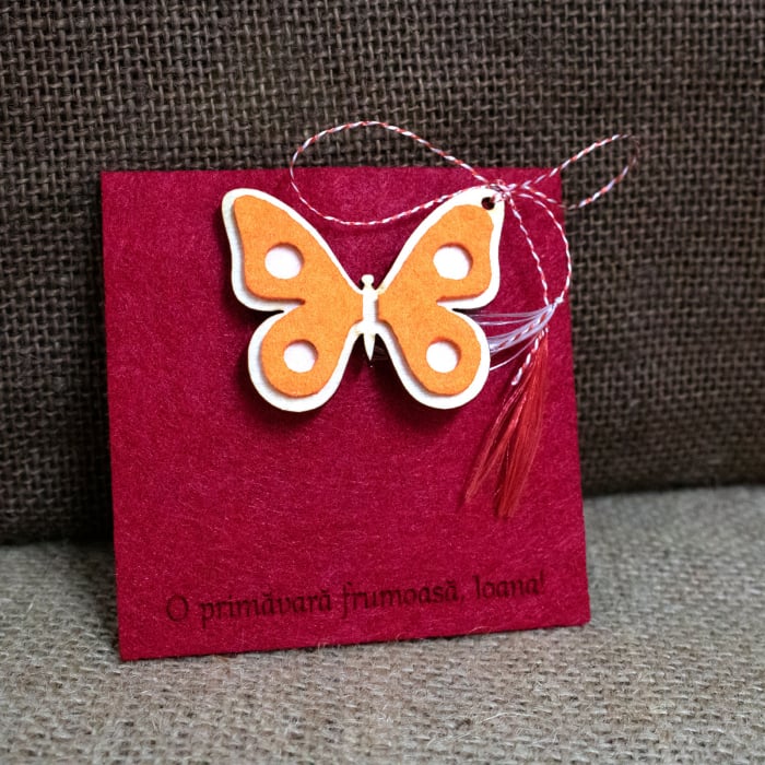 Martisor Personalizat Fluture, din lemn si fetru (culoare: portocaliu) [4]