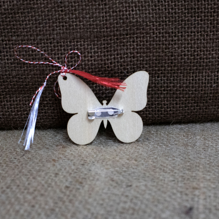 Martisor Personalizat Fluture, din lemn si fetru (culoare: rosu) [3]