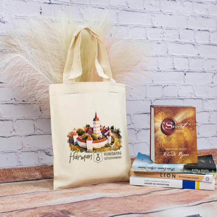 Sacosa din bumbac, suvenir, Biserica Evanghelica Fortificata Hărman, dimensiune 22 x 26 cm [4]