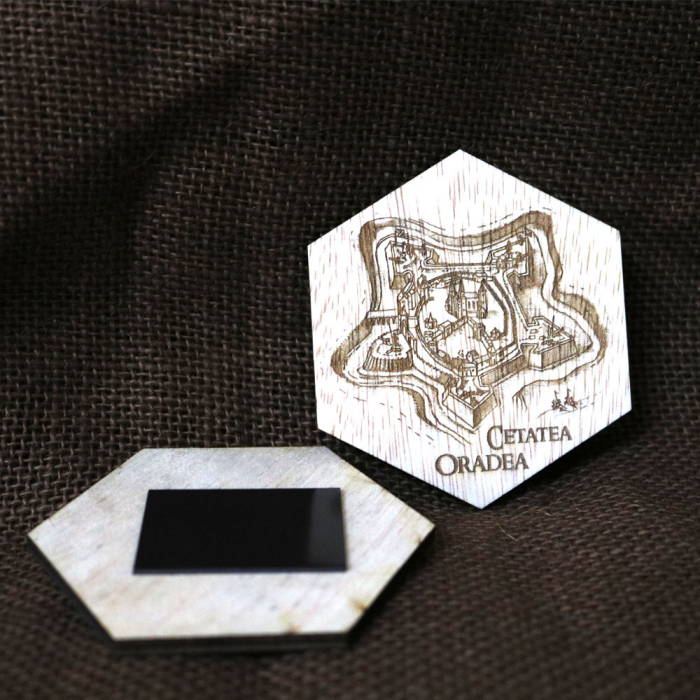 Magnet De Frigider Hexagonal, din lemn, , Gravat,  Cetatea Oradea [2]