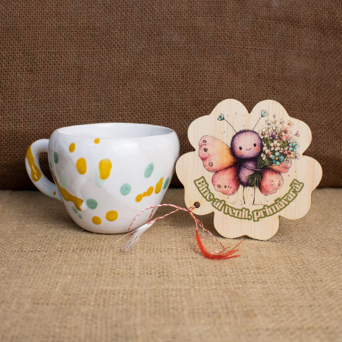 Suport de pahare din lemn, mărțișor – Fluturași jucăuși [2]