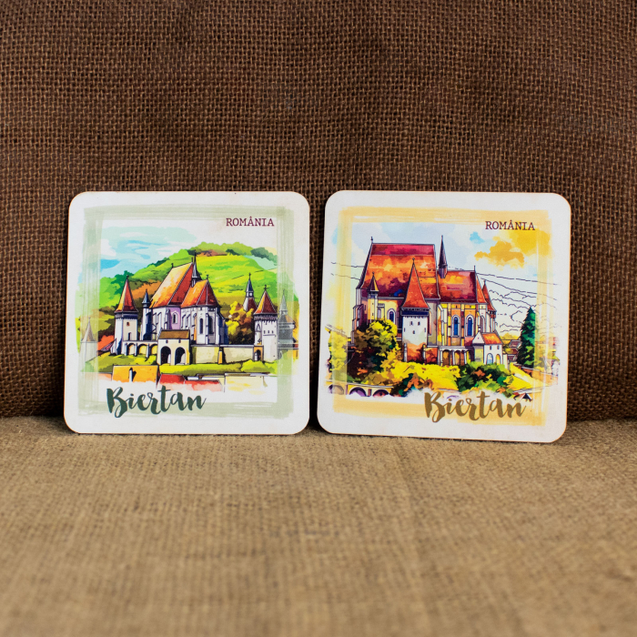 Suport pahare suvenir, din lemn, Biserica Fortificata Biertan, Sibiu (set 2 bucati) [2]