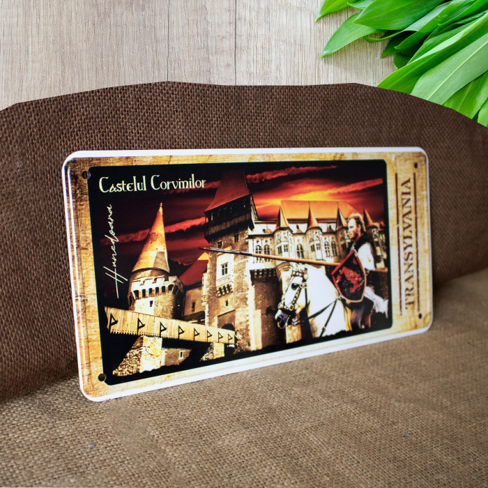 Tablou metalic decorativ suvenir - cavaler "Visit Castelul Corvinilor Hunedoara" [3]