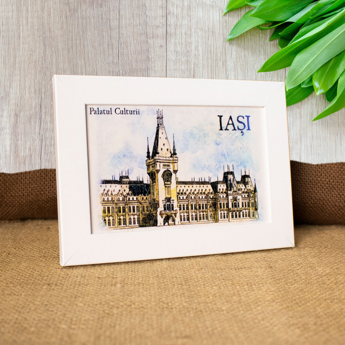 Tablou suvenir, din lemn, acuarela, Palatul Culturii din Iasi, dimensiune 10/15 cm, rama inclusa [2]
