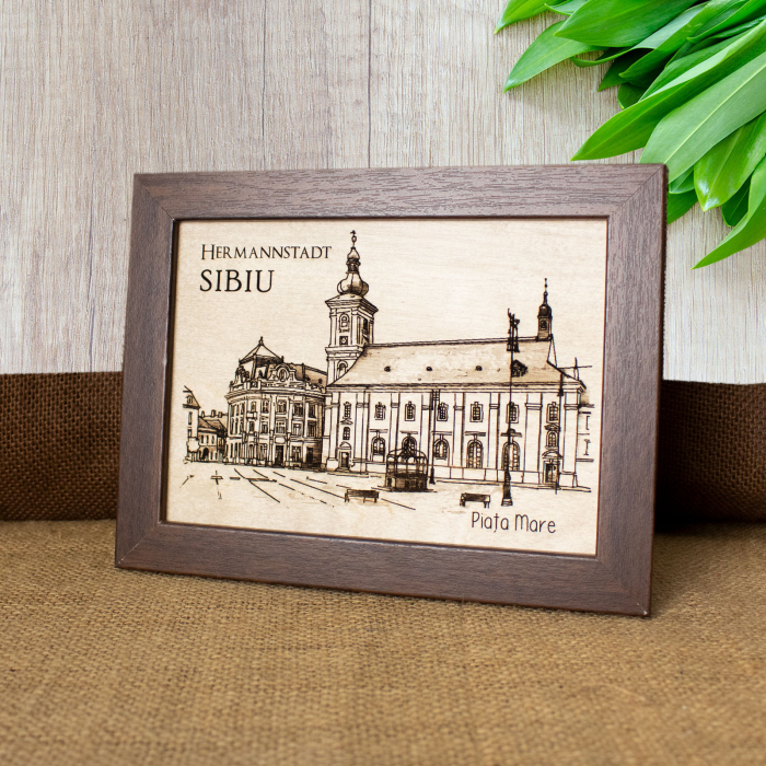 Tablou suvenir din lemn, gravat, Piata Mare, Sibiu, dimensiune 13/18,  rama inclusa [2]