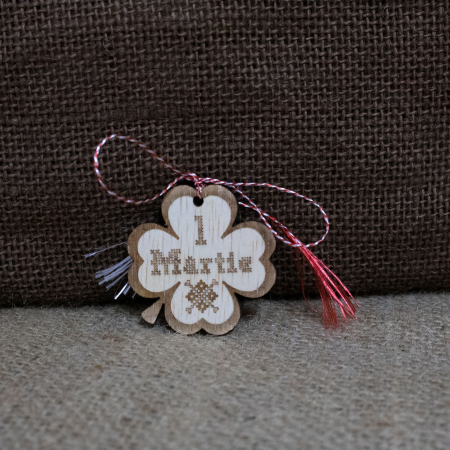 Martisor din lemn personalizat, trifoi cu patru foi, 1 martie