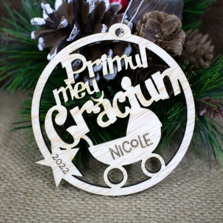 Glob De Craciun “Primul meu Craciun”, din lemn,  Personalizat cu nume