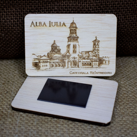 Magnet de frigider din lemn, gravat, Catedrala Reintregirii Neamului, Cetatea Alba Carolina [1]