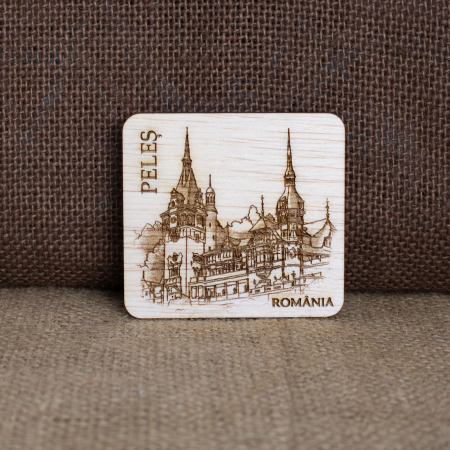 Magnet de frigider din lemn, gravat "Castelul Peles" Sinaia