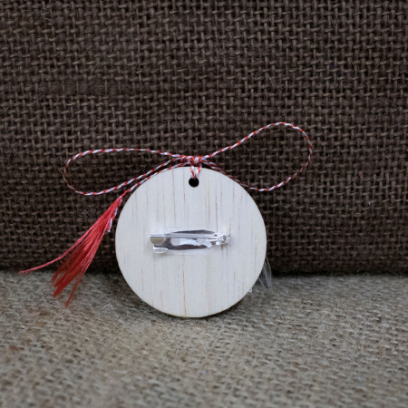 Martisor din lemn, gravat, personalizat "Fluturas" [1]
