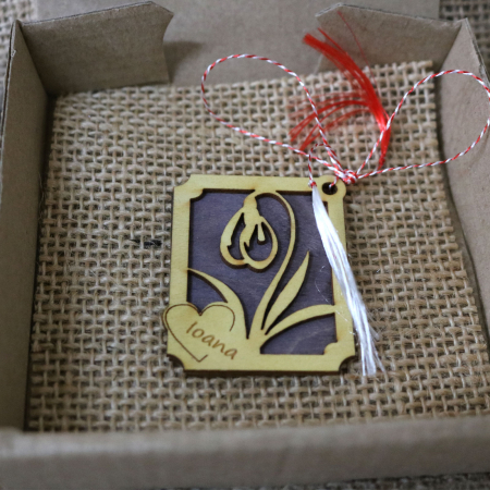 Martisor din lemn, Personalizat, Ghiocel, albastru [4]