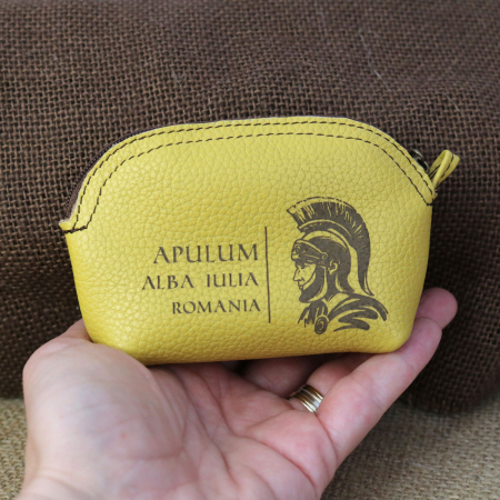 Mini portofel suvenir din piele, gravat Soldatul Roman, Cetatea Alba Carolina - Alba Iulia (culoare: galben mustar) [2]