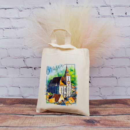 Sacosa suvenir Destinatii Turistice - Sacosa din bumbac, suvenir, Biserica Neagra, Brasov, dimensiune 22 x 26 cm
