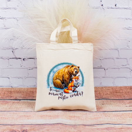 Bojdeuca "Ion Creanga", Iasi - Sacosa din bumbac, suvenir, Ursul pacalit de vulpe - Amintiri din Copilarie, dimensiune 22 x 26 cm