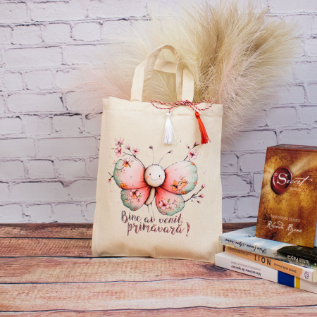 Sacoșă mărțișor textilă din bumbac, 22 × 26 cm – Fluturaș "Bine ai venit primavara" [4]