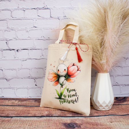 Sacosa martisor - Sacoșă mărțișor textilă din bumbac, 22 × 26 cm – Fluturași colorați