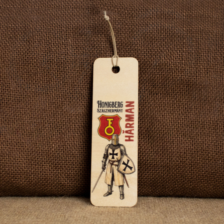 Colectii suveniruri - Semn de carte suvenir, din lemn, acuarela, Cavaler Teuton, Biserica Evanghelica Fortificata Harman