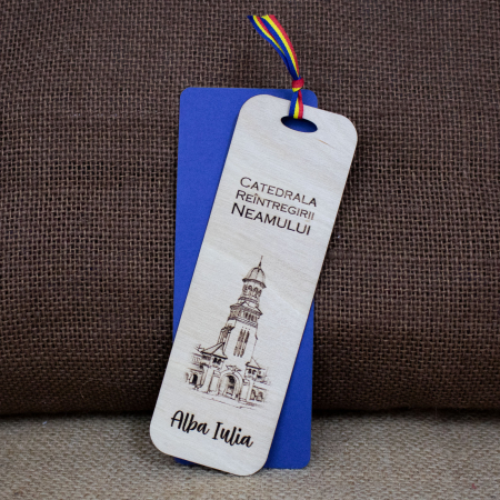 Semn de carte suvenir din lemn, gravat, Catedrala Reintregirii Neamului Alba Iulia [1]