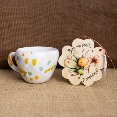 Suport de pahare din lemn, mărțișor – Fluturași colorați [1]