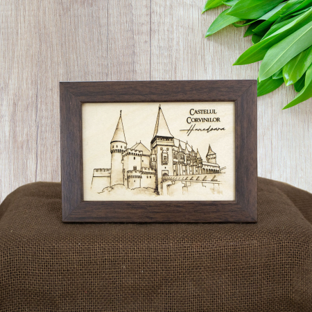 Tablouri gravate - Tablou suvenir din lemn, gravat, Castelul Corvinilor Hunedoara, dimensiune 10/15, rama inclusa