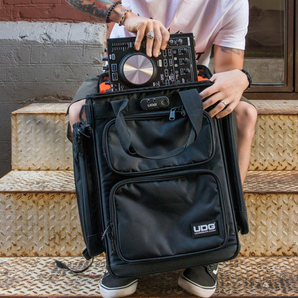UDG Ultimate ProducerBag Large Black/Orange Inside [6]