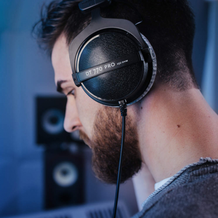 Beyerdynamic DT-770 PRO 250 Ohm Casti audio Hi-Fi inchise [4]