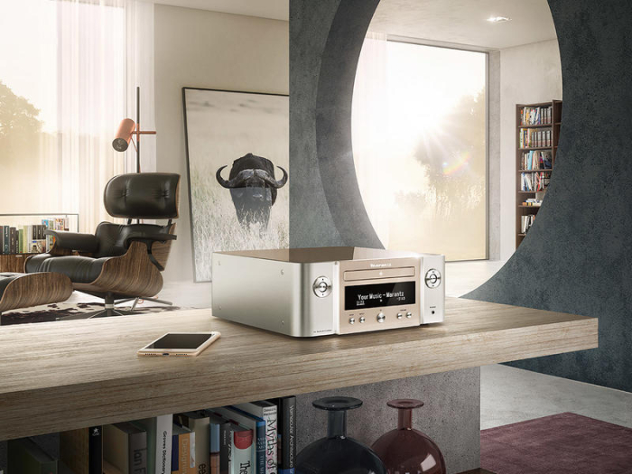 Marantz M-CR612 Amplituner Hi-Fi cu CD Bluetooth si USB player Argintiu [4]