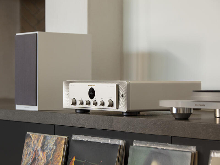 Marantz Model 40n Amplificator integrat Stereo Silver-Gold [6]