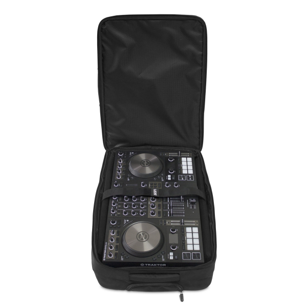 UDG Creator Wheeled MIDI Controller Case Black 22" [5]