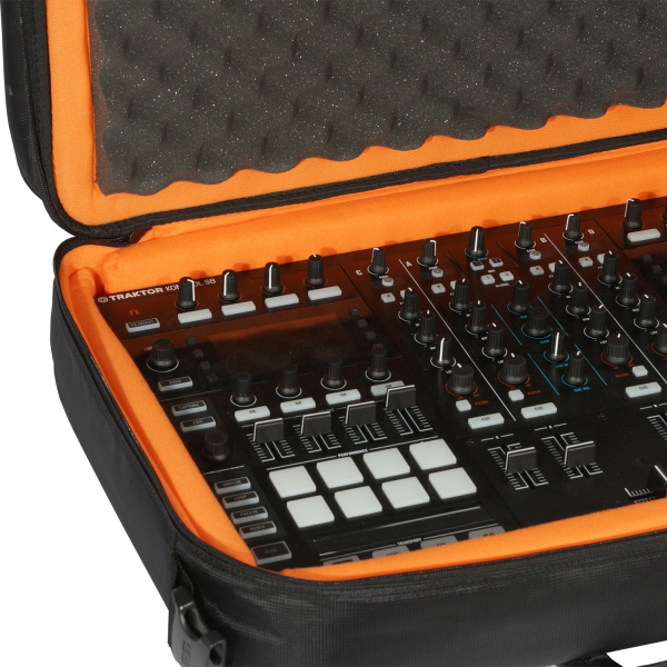 UDG Ultimate MIDI Controller SlingBag Large Black/Orange MK3 [4]